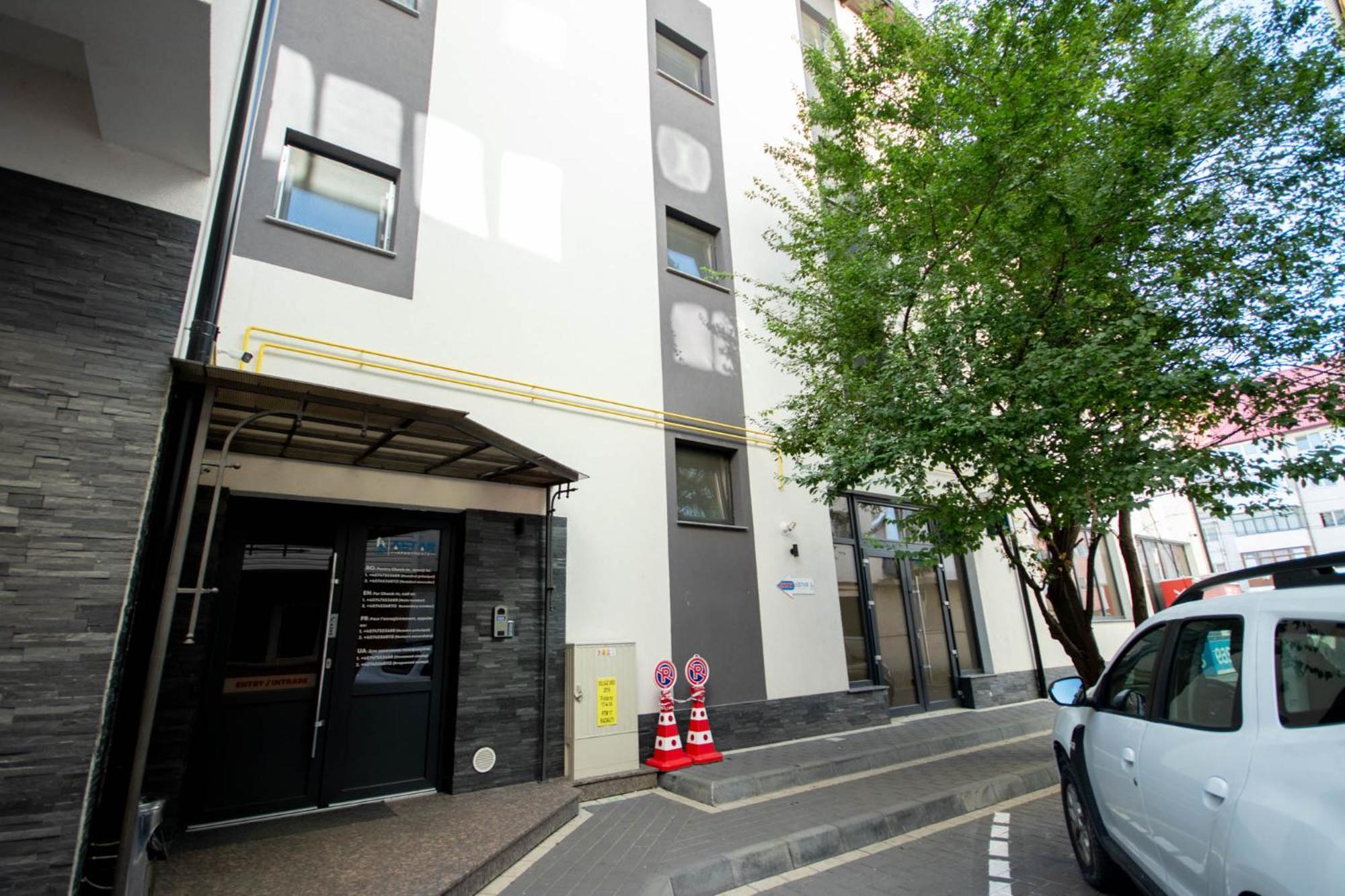 Astar Apartments - Extra Large Radauti Exterior photo